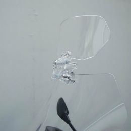 Großer transparenter ISOTTA-Seitenspoiler mit Hebeln