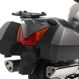 Portapacchi Monokey GIVI E215 con piastra