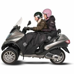 TUCANO URBANO Termoscud Beinschutz der an der Hüfte befestigt ist