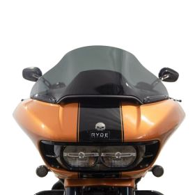 Cupolino basso ISOTTA fumè scuro 280x695mm per HARLEY DAVIDSON road glide