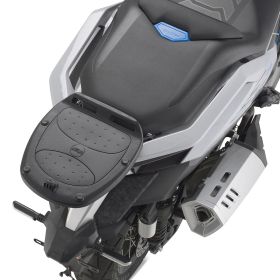 Portapacchi Monokey/Monolock GIVI SR7604 senza piastra