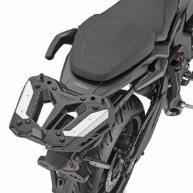 Portapacchi posteriore GIVI per YAMAHA Tracer 7