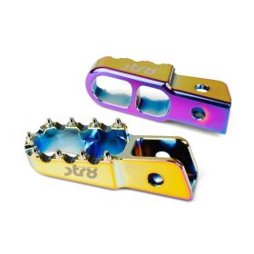 STR8 MX EVO CNC Beifahrerfußrasten Neochrome DERBI