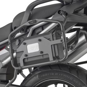 Kit fissaggio toolbox GIVI TL6418KIT su telai valigie originali
