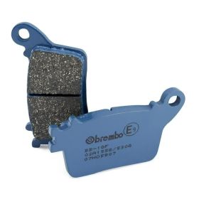 Coppia pastiglie freno BREMBO CC 07HO5907