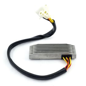 DZE Dreiphasen-Spannungsregler 7 Drähte 12V für SUZUKI