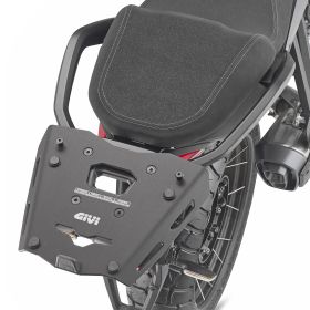 Portapacchi Monokey GIVI SRA8208 alluminio anodizzato con piastra