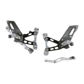 Pedane regolabili con poggiapiede snodato Lightech per BMW M1000rr e S1000rr
