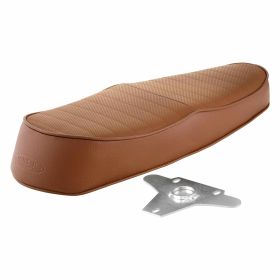 Selle de sport NISA WAVE marron RAL 8003 avec fermeture magnétique incluse