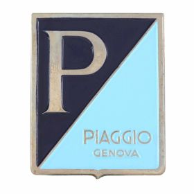 PASCOLI Emblem Piaggio Hellblau 37x47 mm aus Aluminium mit erhabenem Schriftzug