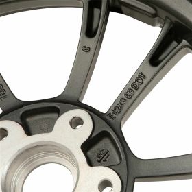 PIAGGIO Felge 3.0x12 ET20 dunkelgrau mit silbernem Rand Aluminium PCD 5/86mm