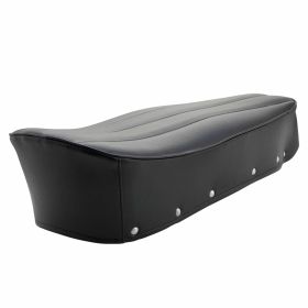 Black leather saddle with longitudinal stitching