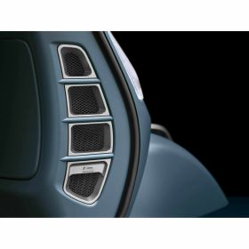 Griglia aerazione RIZOMA in alluminio CNC grigio per bauletto