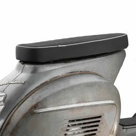 NISA siège de tourisme matelassé noir avec passepoil gris sans serrure
