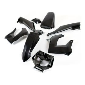 KIT CARENA 8 PEZZI NERO STR8 PER DERBI X-TREME FINO 2011